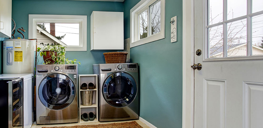 Does-Laundry-Door-Vented.jpg